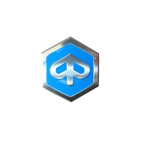 DECOR/LOGO/ECUSSON DE FACE AVANT A CLIPSER ORIGINE PIAGGIO 300-350-500 MP3, 50-125 LIBERTY, 300-350 BEVERLY 